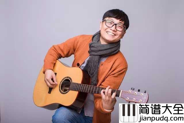 窗外花开吉他谱_李晋_窗外花开，依旧是那年颜色，只是少了看花的人